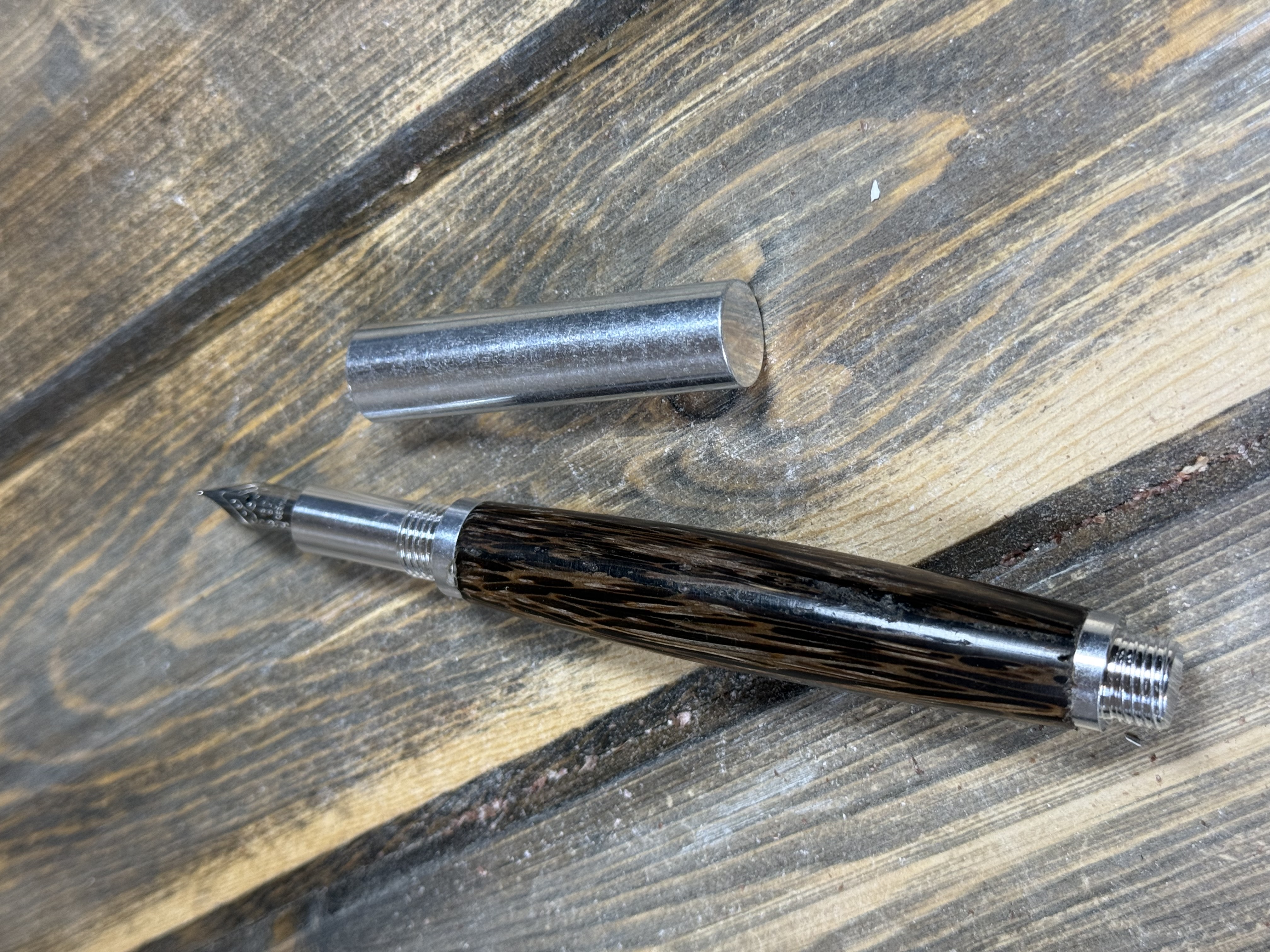 Ebony Elegance Fountain Pen